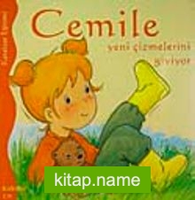 Cemile Yeni Çizmelerini Giyiyor