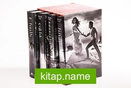 Hush Hush Serisi Set (Kutulu)